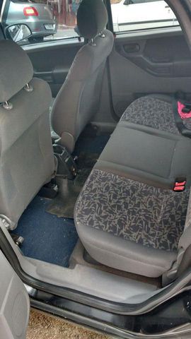 meriva 2003 preta 1.8 gasolina vidro trava nas 4 port