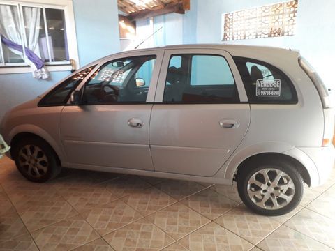 Meriva Linda !!! baixíssima quilometragem 9747