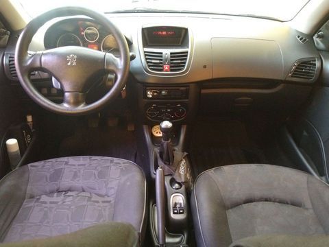 Peugeto 207 7187