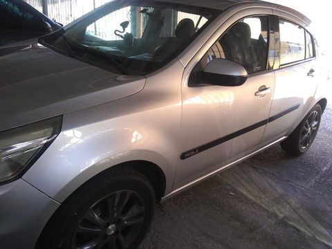Veículo Agile Chevrolet , 1.4
Prata, ótimo estado de conservação e mecânica, sem multas
