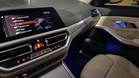 BMW 320i AZUL com interior BEGE - 2020 14219