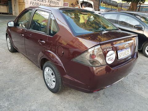 Ford Fiesta Sedan 1.6 flex 8v 4p Mec + Gnv 16 Mts  7225