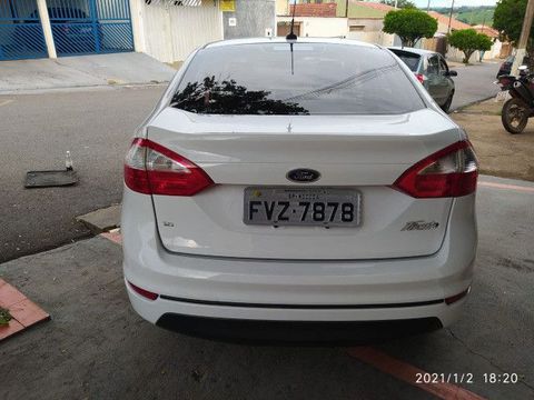 New Fiesta sedan 1.6 completo 2014 7970