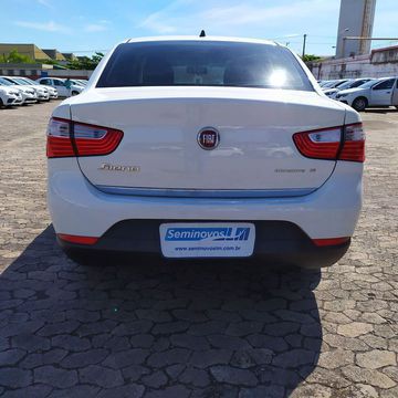 🔥 Fiat Grand Siena 2018 1.4 Evo Flex 🔥
💬 Air Bag - Alarme - Ar condicionado - Comando Trip - Direção Elétrica - Rádio - Trava - Vidro - Faróis de milha 💬
🏁 Km: 43.000
💰💳: 41.900,00R$ *
*Preço válido/atualizado no dia da postagem do anúncio, podendo ou não sofrer alterações em dias seguintes.
📱 31 99706-0994 (WhatsApp)
Financiamos Com ou Sem entrada!
Aceitamos o seu carro na troca através da plataforma Auto Avaliar;
Uma das menores taxas do mercado;
Veículos com procedência e garantia;
Aceitamos cartas de crédito já contempladas;
Venha conferir!!!
Nosso Endedereço: Rua Zezé Camargos - n° 280 - Cidade Industrial - Contagem/MG
Referência: Portaria 5 da Magnesita