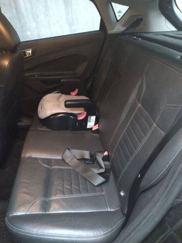 Ford New Fiesta Titanium 1.6 16V PowerShift / 2014 8075