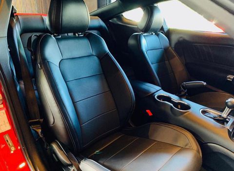 Ford Mustang GT PREMIUM 9016