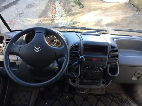 carro Curvelo - MG citroen  junper 2015 diesel van Van Junper com 15 lugares. Bem conservada. Único dono e com um ótimo preço. 