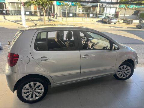 VOLKSWAGEN FOX 1.0 FLEX TREND 2014 12716