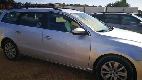 Volkswagen Passat cinza 1.6 2011  9481