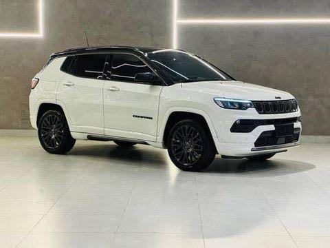 *OPORTUNIDADE*

JEEP/COMPASS SERIE S T270
FLEX - Gasolina e Alcool
Modelo 22
Ano 23
185 cavalos
1332 cilindradas
31.094 km
Branco (cor especial da série)
Única dona

Contato 31 99695-0414 Andrea 
https://wa.me/+5531996950414

NÃO ACEITO TROCA!