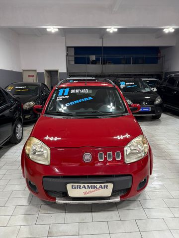 O Fiat Uno Way 1.4 2011 é um carro compacto com foco em versatilidade, oferecendo bom desempenho e um visual mais aventureiro em comparação com as versões convencionais do Uno. O motor 1.4 oferece mais potência que o 1.0, e o modelo Way se diferencia pela suspensão elevada e detalhes estéticos que remetem a um carro off Road leve.
Diferenças entre o Uno Way e o Uno Vivace/Attractive:
O Uno Way se diferencia do Uno Vivace e Attractive pela sua proposta de visual aventureiro e suspensão mais elevada. O Uno Way possui detalhes como para-choques exclusivos, molduras nas caixas de roda e barras longitudinais no teto, que lhe conferem um visual mais robusto. A suspensão elevada do Uno Way proporciona maior altura do solo, o que pode ser útil para enfrentar ruas esburacadas ou terrenos leves.
O GRUPO GRAMKAR MULTIMARCAS ESTÁ HÁ 28 ANOS NO MERCADO.
Aceitamos seu veiculo na troca com uma avaliação justa
Trabalhamos com veículos revisados, periciados e muito bem conservados!
Temos as melhores taxas do mercado e trabalhamos com as principais financeiras!
Financiamento em até 60x (SUJEITO A ANÁLISE DE CRÉDITO)
Financiamento Sem Entrada!(SUJEITO A ANÁLISE DE CRÉDITO)
Parcelamos a sua Entrada em até 24x no Cartão de Crédito!
Aceitamos sua carta de crédito(SALVO ALGUMAS INSTITUIÇÕES)
Fazemos troca com troco
COMPRE SEU VEICULO COM QUEM ENTENDE DO ASSUNTO SÃO 28 ANOS DE TRADIÇÃO E SEDE PRÓPRIA
SÃO MAIS DE 80 VEICULOS EM ESTOQUE
ESTAMOS LOCALIZADO NA RUA JURUBATUBA 1347 CENTRO DE SBC SP
GRUPO GRAMKAR MULTIMARCAS A CERTEZA DO MELHOR NEGÓCIO!!!
NOS RESERVAMOS NO DIREITO DE CORRIGIR QUALQUER TIPO DE ERROS DE DIGITAÇÃO