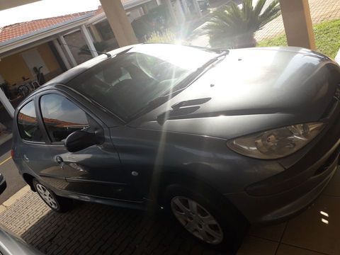PEUGEOT 206 1.4 2004/2004  7161