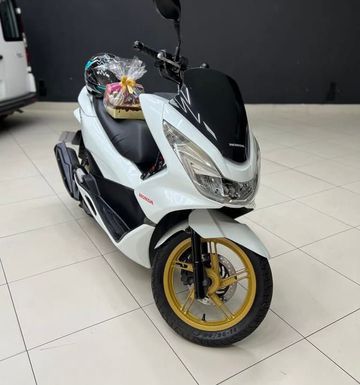 
🔰PCX 150 DLX  2016🔰

KM 19.000
