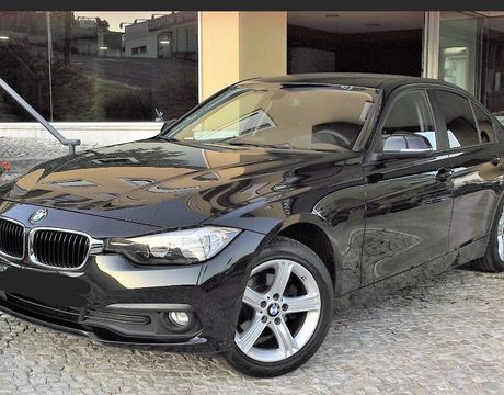 BMW 318d 
150CV
2017/10
168K
KIT M

CAIXA 8V AUTO/GPS/BLUETOOTH/AUX/MALA AUTOMÁTICA/JANTES 19/VIDROS ESCUROS/BI-XENOM/SENSORES DE ESTACIONAMENTO E DE CHUVA.

19.900€

220€ MÊS COM FINANCIAMENTO!