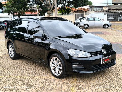 A Golf Variant é equipada com motor 1.4 turbo a gasolina que rende 140 cv de potência e 25,5 kgfm de torque entre 1.500 rpm e 3.500 rpm.

Um consumo médio de 11,8km/l e com espaço interno absurdo contando com porta malas de 605 litros. Bancos em couro na cor Creme, um interior impecável, com Teto Solar 
e direção Elétrica, rodas de liga leve aro 16
Cautelar Aprovado 100%