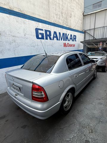 CHEVROLET ASTRA SEDAN 2.0 EXPRESSION 2002 12222
