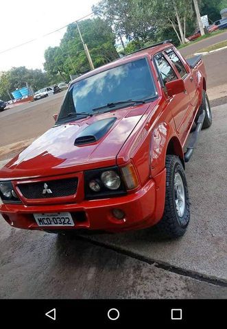 Vendo camionete l200  5908
