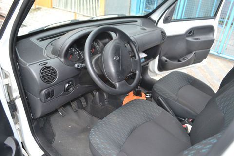 Kangoo 2017 8479
