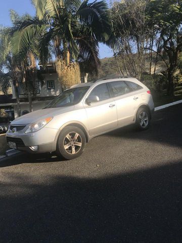 Vendo Hyundai Vera Cruz 3.8, V6, automático, blindado, cor prata.