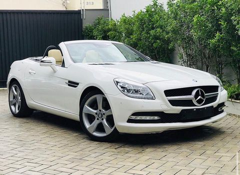 Mercedes Benz SLK 250  8874