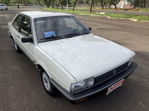 Santana 1.8 GLS Placa Preta 2 9352