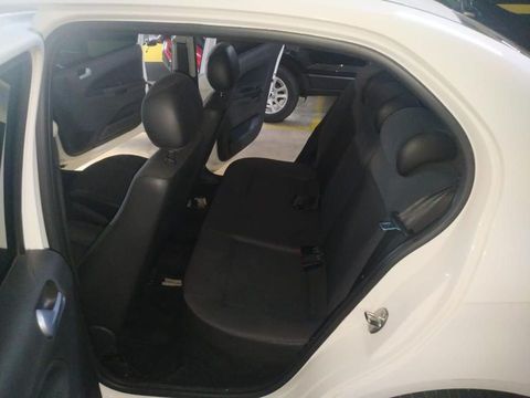 Volkswagen Voyage 1.6 MSI 8900