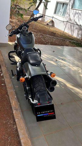 HARLEY-DAVIDSON FAT BOB 114 8446