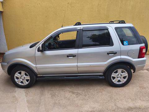 ecosport xlt 2007 2.0 gasolina
carro completo, em ótimo estado, pronto para vender, 163.000 rodados apenas. valor abaixo da tabela para vender rápido.
manda msg!!!