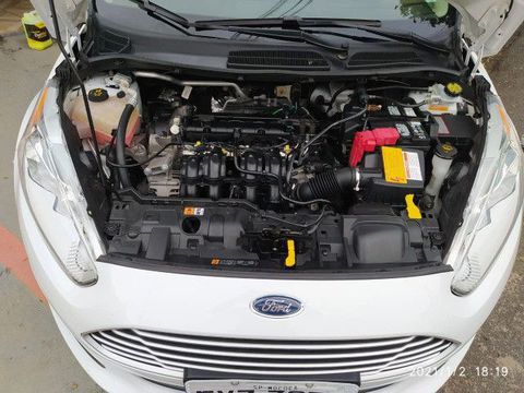 New Fiesta sedan 1.6 completo 2014 8831