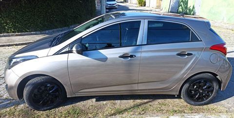 carro Rio De Janeiro - RJ hyundai  hb 20  2018 flex hatch HB 20 Comfort 1.0 2018, completo, excelente estado, pneus novos, revisado, pintura muito boa, nada pra fazer, 