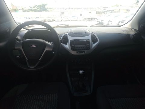 🔥 Ford Ka Hatch Se 4p 1.0 Flex 2019 🔥
💬 Air Bag - Alarme - Ar condicionado - Direção Elétrica - Rádio - Trava - Vidro 💬
🏁 Km: 39.000
💰💳: 42.900,00R$ *
*Preço válido/atualizado no dia da postagem do anúncio, podendo ou não sofrer alterações em dias seguintes.
📱 31 99706-0994 (WhatsApp)

Financiamos Com ou Sem entrada!
Aceitamos o seu carro na troca através da plataforma Auto Avaliar;
Uma das menores taxas do mercado;
Veículos com procedência e garantia;
Aceitamos cartas de crédito já contempladas;
Venha conferir!!!

Nosso Endedereço: Rua Zezé Camargos - n° 280 - Cidade Industrial - Contagem/MG
Referência: Portaria 5 da Magnesita.