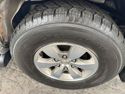 TOYOTA HILUX SW4 3.0 SRV 4X4 DIESEL 2006 12969