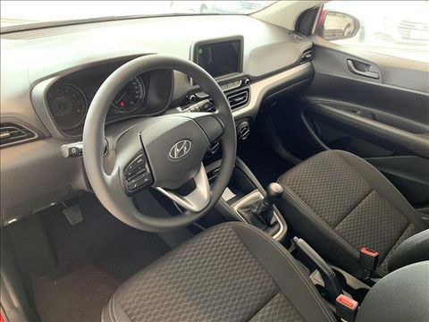 Hyundai HB20 1.0 vision manual 2020, disponivel nas cores vermelho e branco, multimidia, computador de bordo, ar condicionado, direção hidraúlica, desemb. traseiro, vidros elétricos, garantia de fábrica, assume as prestações de R$ 599,00 , valor de entrada R$3200,00. Cadastro acessível para: autônomos, inadimplentes, aposentados, assalariados e demais