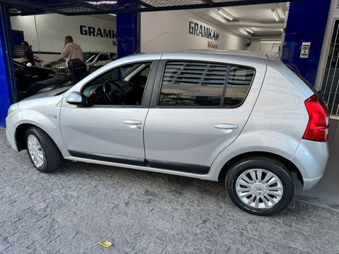 RENAULT SANDERO 1.6 FLEX PRIVILEGE 2013 13042