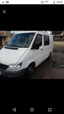 Sprinter ano 2005 ar Dir vidros travas alarme câmera de ré furgão diesel