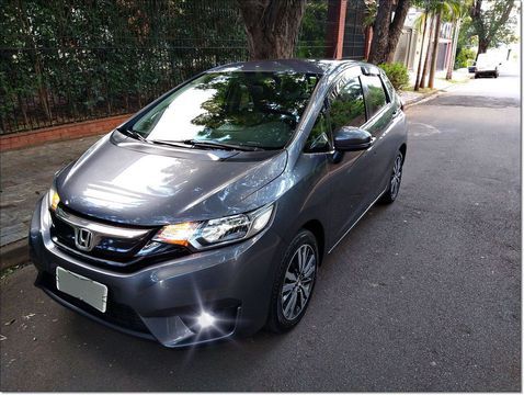 *Modelo EX*
*Motor 1.5 flex (não usa correia dentada)*
*Cambio automatico CVT (marcha infinita)*
*Kit multimidia bluetooph*
*Camera de Ré (3 niveis)*
*Direção elétrica*
*Ar condicionado*
*Vidros e travas elétricas*
*Computador de bordo*
*Rodas de liga-leve originais EX*
*Manual e chave reserva*
*KM 69.000*
*R$65.900*
*Posso financiar pelo banco,ou parcelar no cartão,se precisar*
*Meu Claro e whatsapp (19)99340-7101 com Silvio*
*Fiz um video do carro,envio por whats,só pedir*
*Link do video:
https://www.youtube.com/watch?v=QhmGwouM9UI