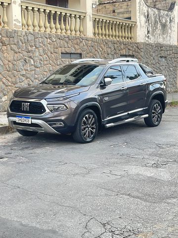 FIAT TORO RANCH 2023 – POTÊNCIA, CONFORTO E ESTILO EM UM SÓ CARRO! 🚘

Se você busca uma picape moderna, robusta e cheia de tecnologia, sua oportunidade chegou!

✨ Destaques do veículo:
🔹 Ano/Modelo: 2023
🔹 Versão: [Ex: Volcano / Ultra / Freedom]
🔹 Motor: [1.3 Turbo Flex / 2.0 Diesel] – força de sobra para qualquer desafio
🔹 Câmbio Automático – suavidade e praticidade no dia a dia
🔹 Cor: [Ex: Branco Polar / Cinza Silverstone / Preto Carbon]
🔹 Rodagem: apenas [XX.XXX] km – como nova!
🔹 Revisões em dia, manual e chave reserva

💡 O que essa Toro entrega:
✅ Design imponente que chama atenção por onde passa
✅ Conforto de SUV com a força de uma picape
✅ Multimídia completa, conectividade total
✅ Ideal para a cidade ou estrada – pronta pra tudo!

📌 IPVA 2025 pago
📌 Único dono | Sem detalhes | Nenhum sinistro

💥 Valor: R$ [preencha o valor] – abaixo da tabela, com chance de negociação!

📍 Local: [Cidade/Estado]
📱 Chame no WhatsApp e agende um test drive agora mesmo: [Seu número]

⸻

🚨 Oportunidades assim não ficam muito tempo disponíveis!
🔥 Leve hoje a sua Fiat Toro 2023 e sinta a diferença de dirigir com estilo e potência!