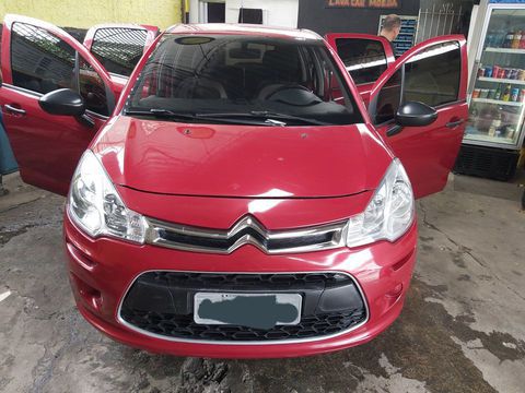 Vendo citroen c3 start com menos de 15000 km preço sem igual. 6137