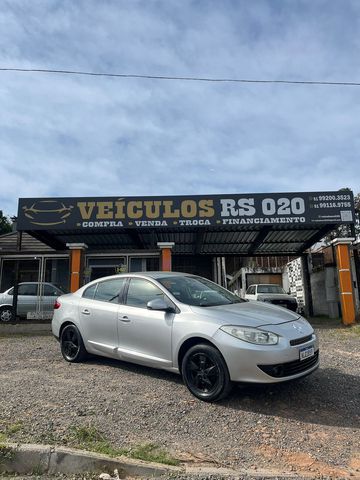 🚗💨 CONFORTO, ELEGÂNCIA E DESEMPENHO NUM SÓ CARRO!

Fluence Dynamique 2.0 2012 – COMPLETO DE VERDADE E COM TRANSFERÊNCIA NA HORA!

Se você procura um sedã confortável, potente e com presença, esse Fluence é pra você! Uma opção excelente pra quem quer andar bem sem pagar caro 👇

🛠️ Motor 2.0 confiável
🪑 Bancos de couro – conforto premium
🆒 Ar-condicionado
🛞 Rodas de liga leve
🆗 Start/Stop – modernidade e economia
🎵 CD Player original
🪟 Vidros elétricos
🔧 Direção hidráulica
🛞 4 pneus novos
📄 E o melhor: Transferência na hora – sai no seu nome no mesmo dia!

📍Rodado? Sim, mas com manutenção em dia: 170 mil km rodados com qualidade.

💰 VALOR QUE CABE NO SEU BOLSO:
➡️ Apenas R$ 35.600,00

📲 E tem mais facilidade pra fechar hoje:
✔️ Pego carro, moto ou até reboque na troca
✔️ Financio via banco com aprovação rápida
✔️ Parcelo no cartão em até 21x! – sem enrolação

🎯 Está pronto pra dar um upgrade no seu dia a dia com estilo e economia?

📍 Visite a loja: RS-020, nº 4957 – Bairro Neópolis – Gravataí/RS
📞 Me chama no WhatsApp: (47) 99106-6961 - Alexandre
📸 Veja mais carros e ofertas no Instagram: @veiculosrs020

⚠️ Veículo em excelente custo-benefício, ideal pra quem busca conforto sem abrir mão da economia!
O primeiro que vier leva!

Chama agora e garanta esse Fluence antes de alguém passar na sua frente! 🚀