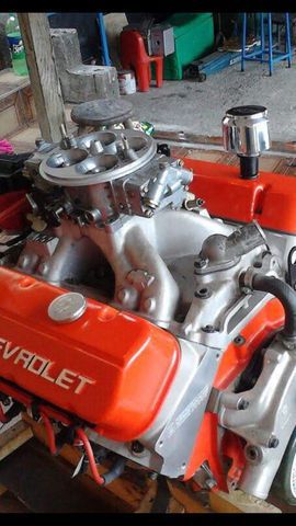 veículo pronto para curtir, impecável. 
Motor V8  5.6l
Caixa de câmbio automática. 
Interior perfeito.
Direção hidráulica 
Freio a disco na dianteira. 
Motor com cabeçotes de alumínio, coletor de admissão alta performance em alumínio, coletor de saida em aço inoxidável, inclusive todo o escapamento em aço inoxidável. 
Carburador quadrijet Edelbruk novo. 
Radiador de alumínio com cooler para refrigeração do óleo da caixa automatica. 
Rodas e pneus especiais. 
