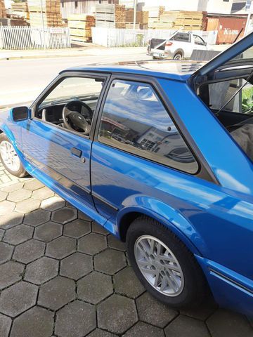 Escort XR3 1990  8530