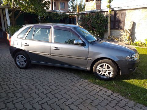 Gol g4 power 2006 1.6 completo, aceito troca por moto bross,  veículo com IPVA 2020 pago, sem multas, higienizado, bateria nova de 60h, correias e óleos trocados, na troca preço Fipe, a vista 13,800