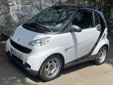 smart fortwo carro vila nova de famalicao pt smart fortwo cdi diesel 3 portas caixa automatica e sequencial smart fourtwo 2011 diesel coupe carro vila nova de famalicao pt smart fourtwo 2011 diesel automatico coupe 195000 branco 3 portas ar condicionado banco com regulagem de altura computador de bordo controle de tracao airbag freio abs ar quente desembacador traseiro radio