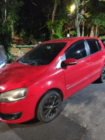 "Oferta imperdível! Fox 1.6 vermelho, 2011 melhor custo-benefício." 9707