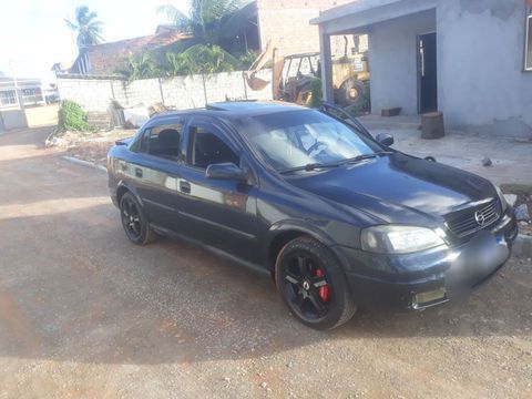 carro Salvador - BA gm chevrolet  astra sedan 2.0 2000 gasolina sedan Completao ar vidro trava etc