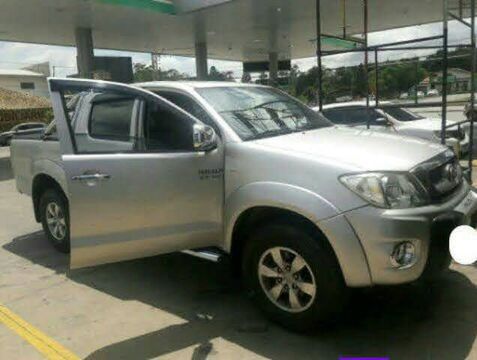 Hilux 09 baixo km  8744