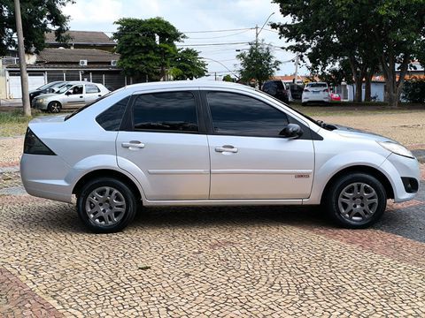 FORD - FIESTA SEDAN 1.6 CLASS 8V 4p - FLEX - MANUAL - 2013 12367