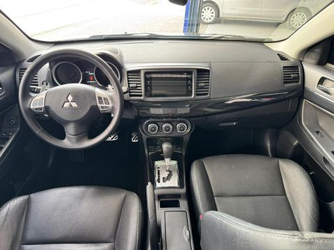 LANCER HLE 2.0 GASOLINA AUTOMÁTICO COM TETO 2016 13740