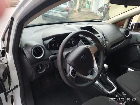 New Fiesta sedan 1.6 completo 2014 8813