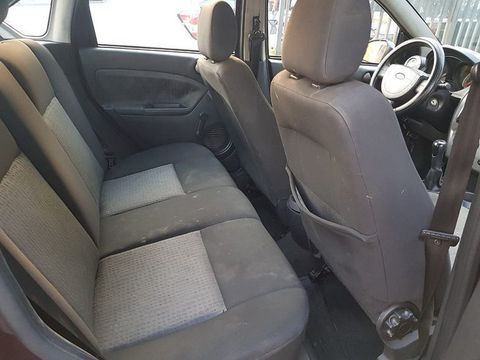 Ford Fiesta Sedan 1.6 flex 8v 4p Mec + Gnv 16 Mts  6344